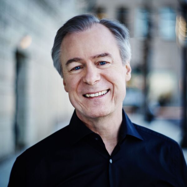 Conductor and former SLSO Music Director David Robertson