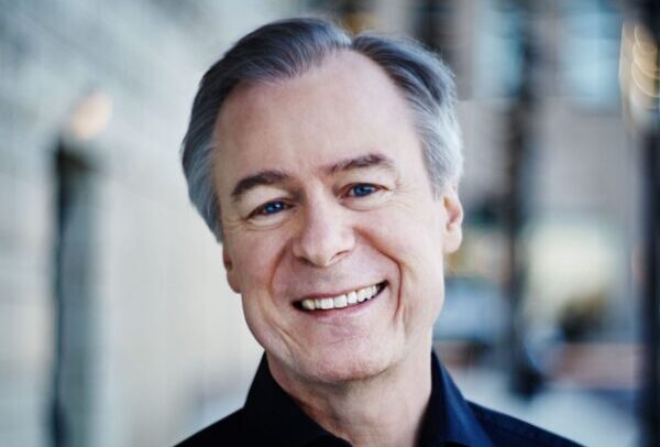 Conductor and former SLSO Music Director David Robertson